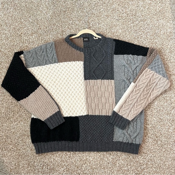 Neiman Marcus Cashmere Oversized Sweater Patchwork Size Large - Picture 5 of 14